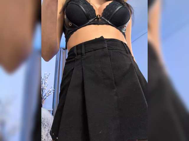 -LanaRay-'s BongaCams show and profile