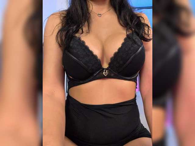 -LanaRay-'s BongaCams show and profile