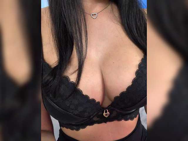 -LanaRay-'s BongaCams show and profile