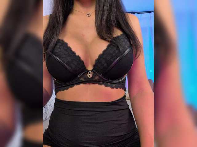-LanaRay-'s BongaCams show and profile