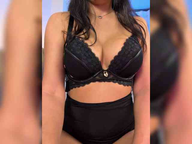 -LanaRay- Live Webcam on BongaCams