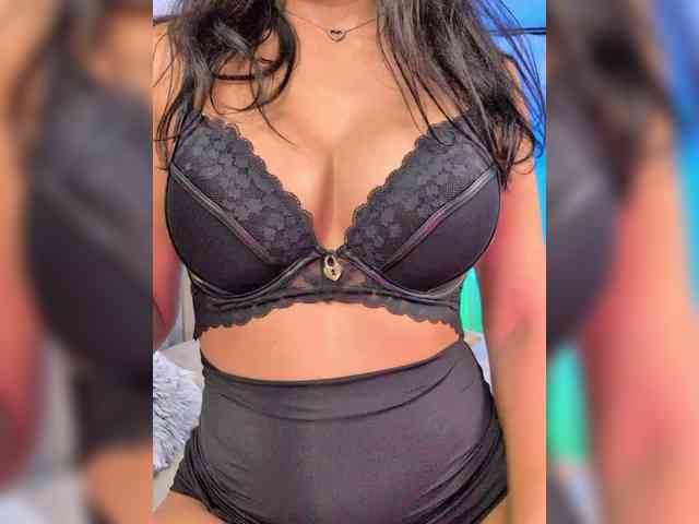 -LanaRay- Live Webcam on BongaCams