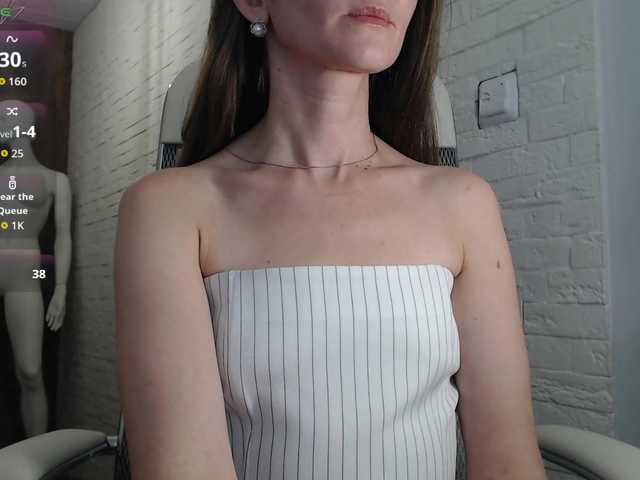 Join -Neva-, she wants to masturbate for you -Neva- from BongaCams