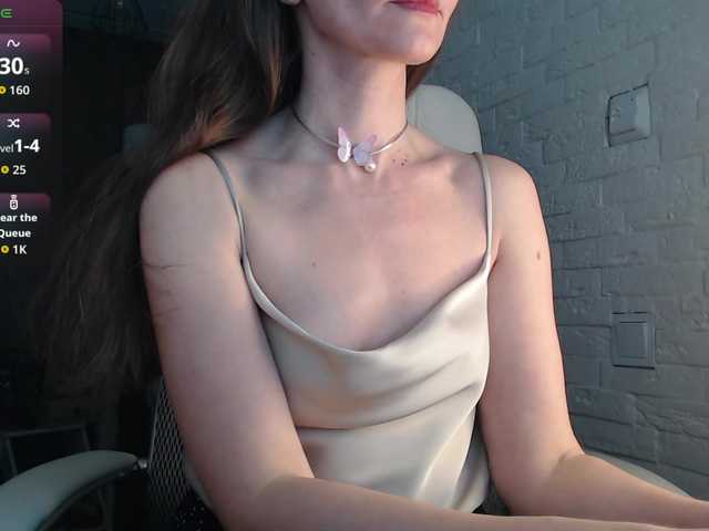 -Neva-'s BongaCams show and profile