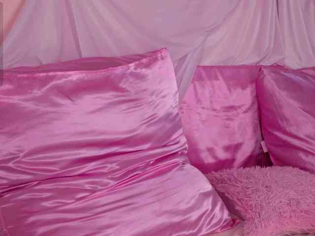 Jolly_Belle webcam