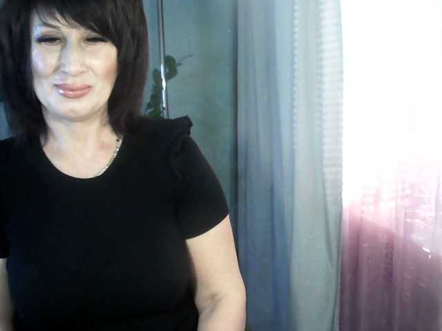 OksiMG's BongaCams show and profile