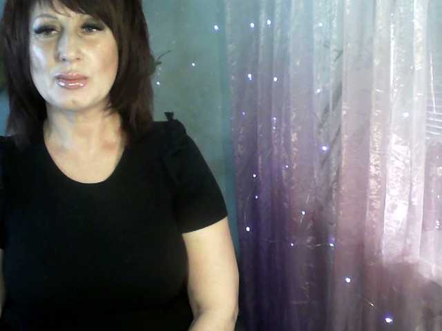 OksiMG's BongaCams show and profile