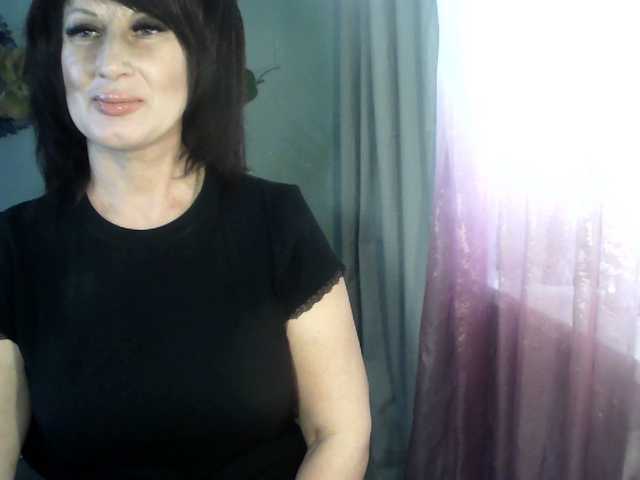 OksiMG's BongaCams show and profile