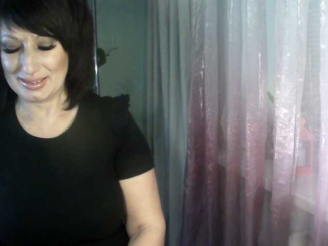 OksiMG's BongaCams show and profile