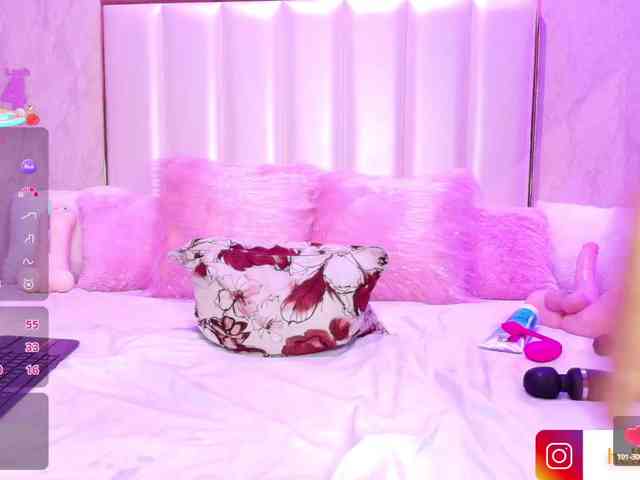 HellenParis webcam