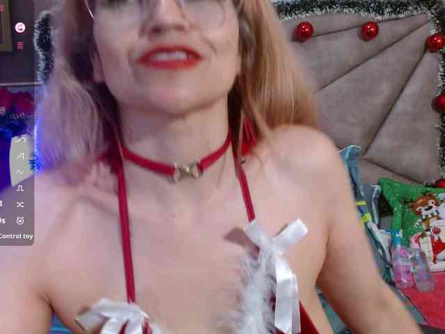 Esmeralda-Oik webcam