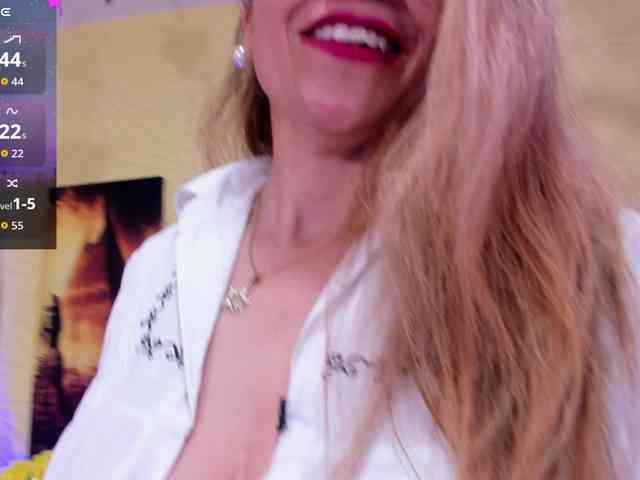 Esmeralda-Oik Esmeralda-Oik