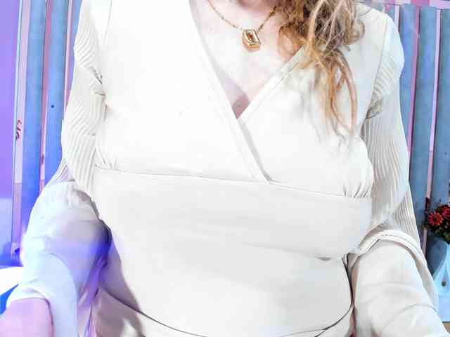 Esmeralda-Oik Esmeralda-Oik