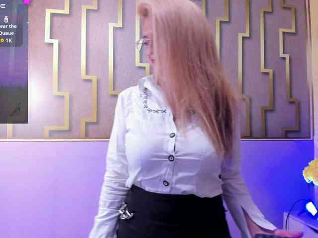 Esmeralda-Oik Esmeralda-Oik