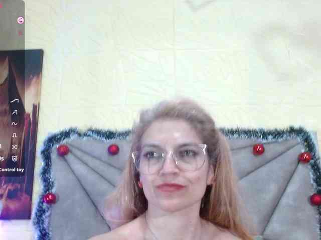 Esmeralda-Oik webcam