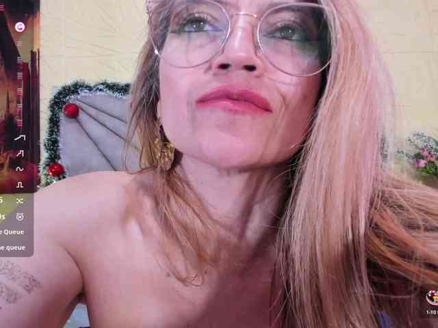 Esmeralda-Oik Esmeralda-Oik