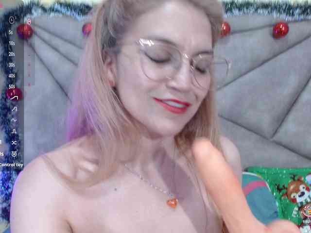 Esmeralda-Oik webcam