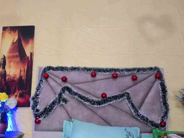 Esmeralda-Oik webcam