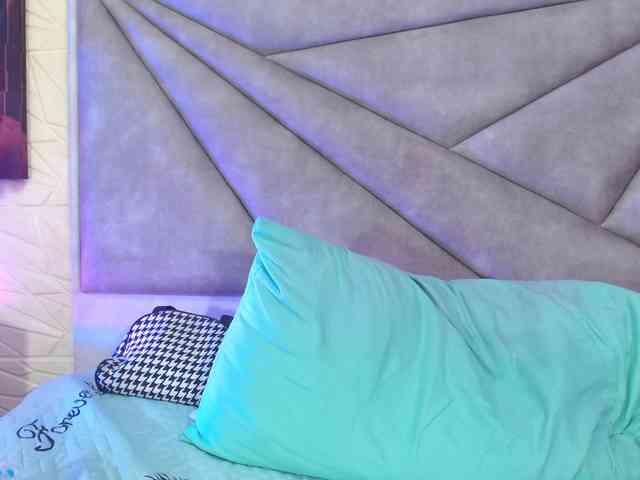 Esmeralda-Oik webcam