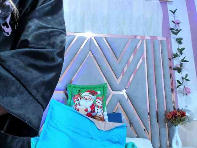 Esmeralda-Oik Esmeralda-Oik