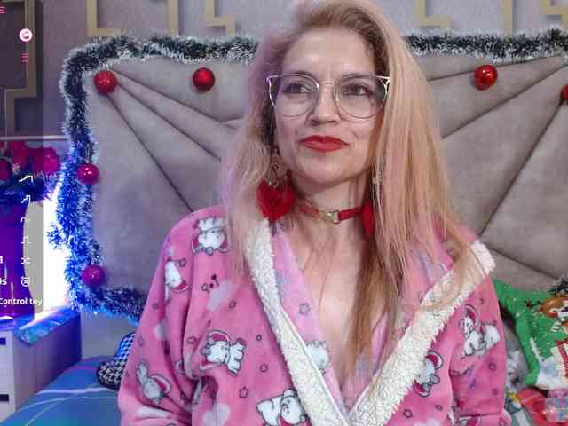 Esmeralda-Oik webcam