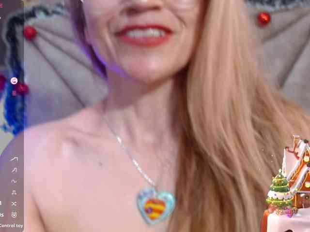 Esmeralda-Oik webcam