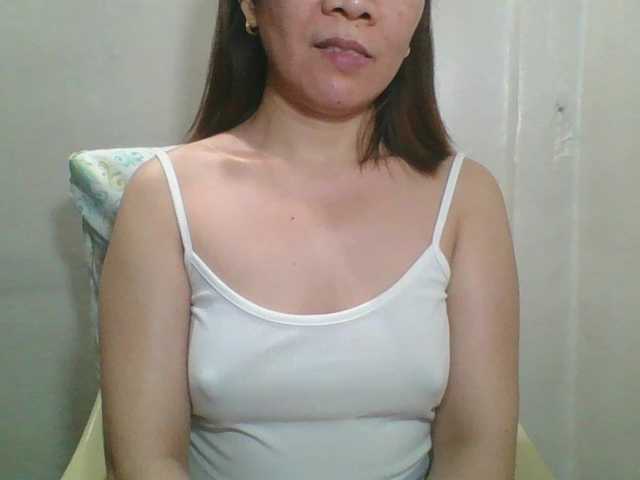 Sexynipps's BongaCams show and profile