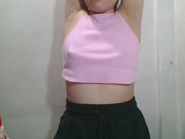 Sexynipps's BongaCams show and profile