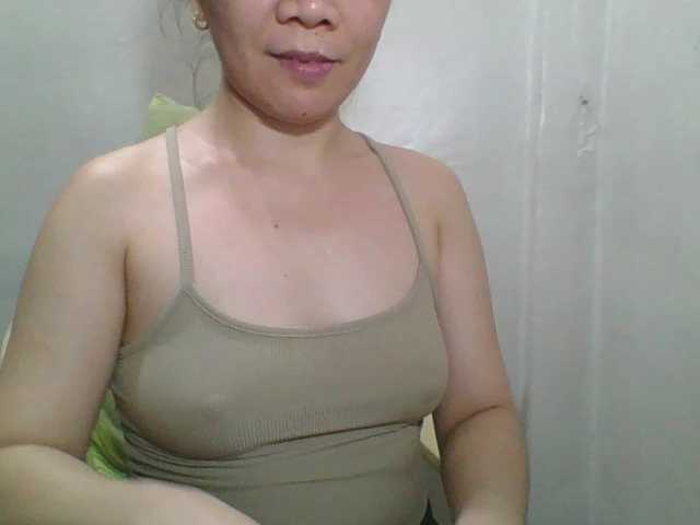 Sexynipps's BongaCams show and profile