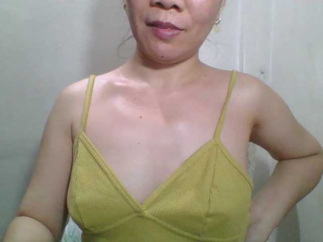 Sexynipps's BongaCams show and profile