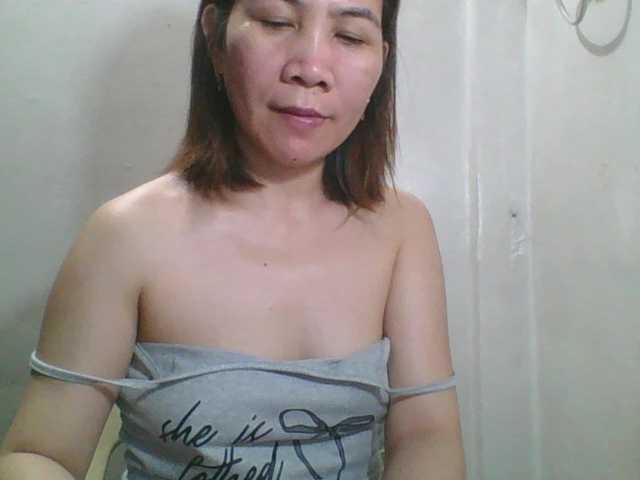 Sexynipps's BongaCams show and profile