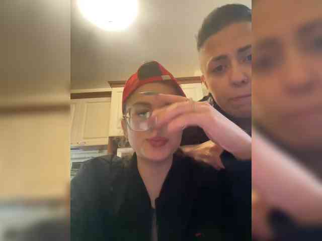 Flipflapfap Live Webcam on BongaCams