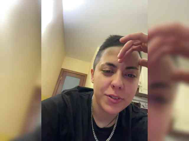 Flipflapfap Live Webcam on {site_name}