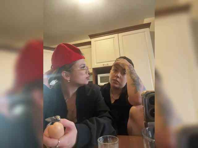 Flipflapfap Live Webcam on BongaCams