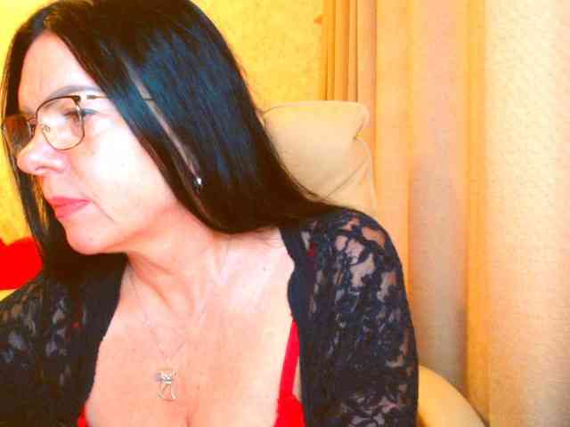 Monica-1203 webcam