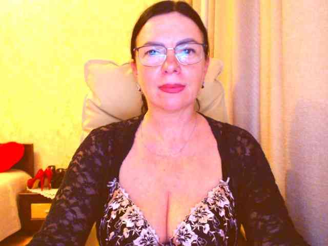 Monica-1203