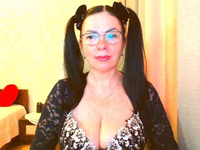 Monica-1203
