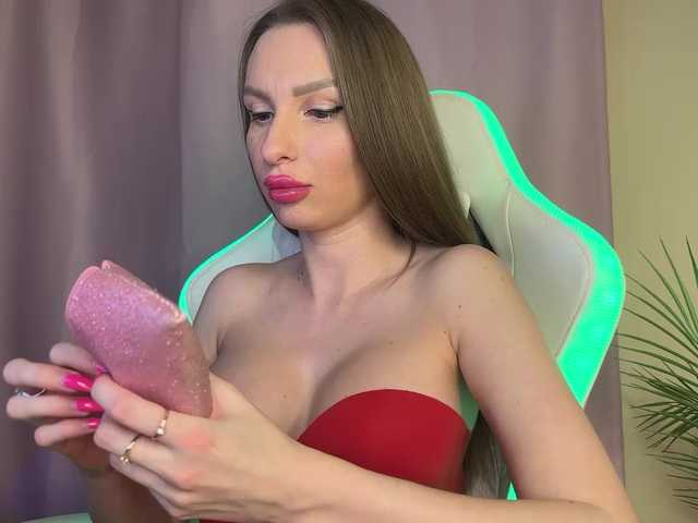 GoldPussy69's BongaCams show and profile