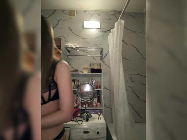 GoldPussy69's BongaCams show and profile