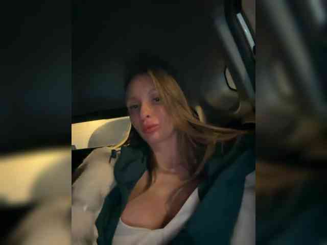 GoldPussy69 Live Webcam on BongaCams