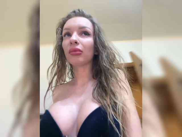 GoldPussy69 GoldPussy69