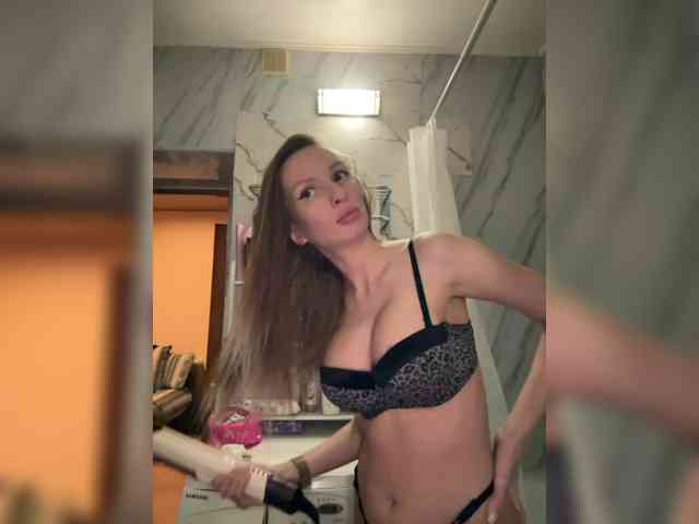 GoldPussy69 GoldPussy69