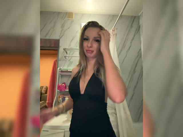 free live videochat GoldPussy69