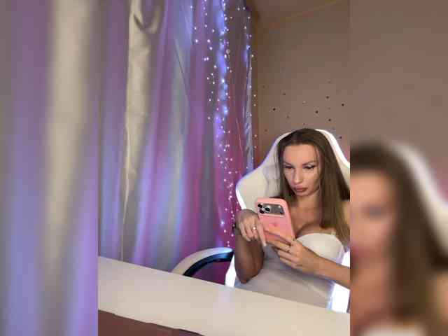 GoldPussy69 GoldPussy69