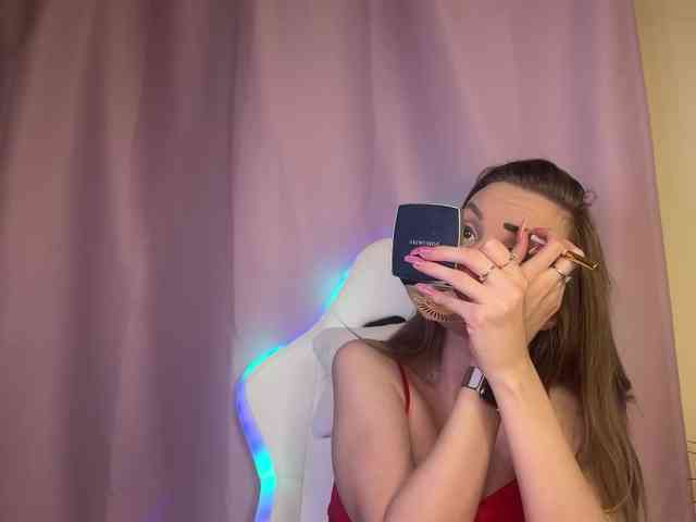 GoldPussy69 webcam