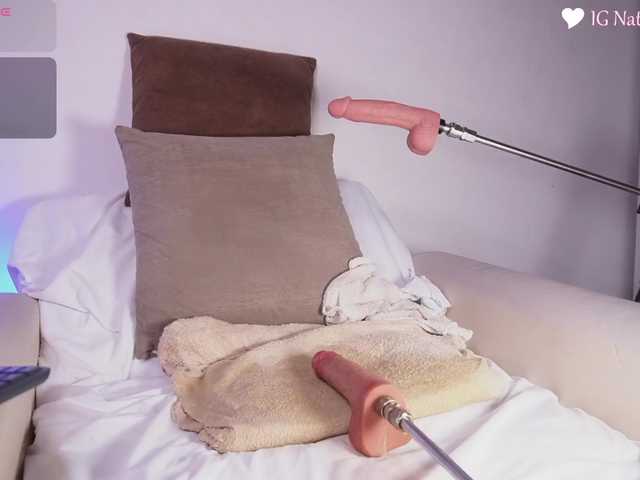 Natalysantos's BongaCams show and profile