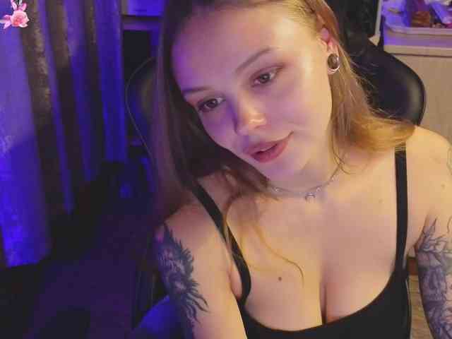 DanaCuteee webcam