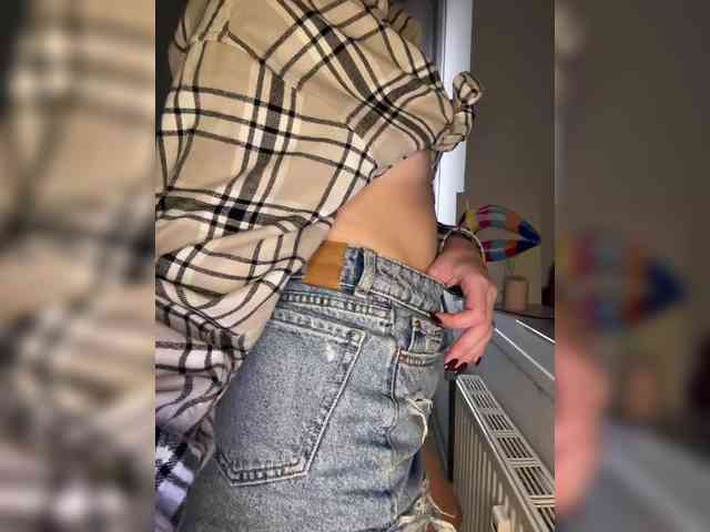 AlisaaAt webcam