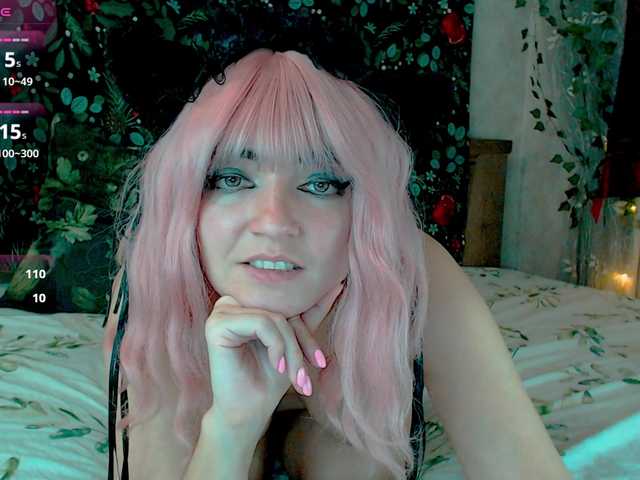 MagicPink's BongaCams show and profile