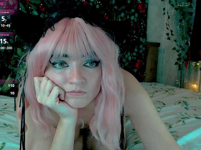 MagicPink's BongaCams show and profile